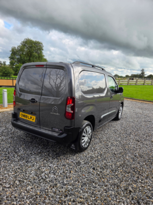 2019 Citroen Berlingo 1.6 Bluehdi 1000 Enterprise M Panel Van 5dr Diesel Manual Swb Euro 6 (s/s) (100 Ps) in Grey — image 3