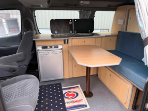 1996 Toyota Granvia Camper Van 3.0td Automatic Pro Conversion in Silver — image 2