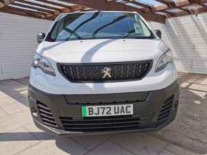 2022 Peugeot E-Expert E-Expert Professional Standard 75kwh Auto in White — image 2