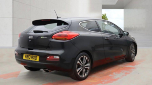 2013 Kia Proceed 1.6 Crdi Ecodynamics Se Euro 5 (s/s) 3dr in Black — image 5