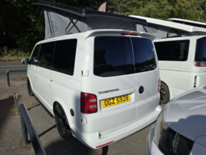 2019 Volkswagen Transporter 2.0 Tdi T28 Startline in White — image 3