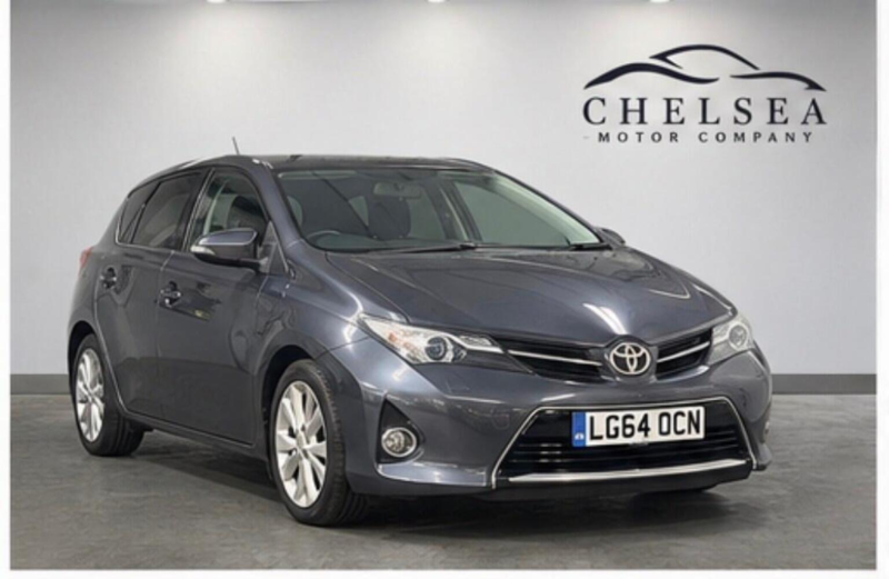 2014 Toyota Auris 1.6 V-Matic Icon Plus Multidrive S Euro 5 5dr in Blue — image 1