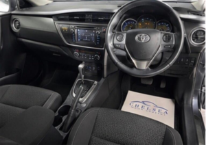 2014 Toyota Auris 1.6 V-Matic Icon Plus Multidrive S Euro 5 5dr in Blue — image 3