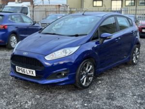 2016 Ford Fiesta 1.0 T Ecoboost St-Line in Blue — image 3
