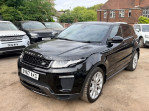 2018 Land Rover Range Rover Evoque Td4 Hse Dynamic in Black — image 3