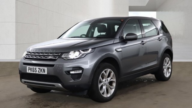 2015 Land Rover Discovery Sport 2.0 Td4 Hse in Grey — image 1