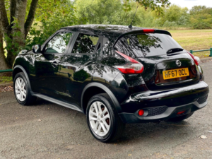 2017 Nissan Juke 1.6 Acenta Xtron Euro 6 5dr in Black — image 4
