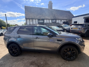 2016 Land Rover Discovery Sport Td4 Hse in Grey — image 3