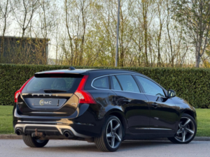 2016 Volvo V60 2.0 D3 R-Design Nav Euro 6 (s/s) 5dr in Black — image 3