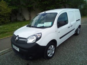 2021 Renault Kangoo Maxi Ll21 E-Tech Business Maxi Lwb Auto in White — image 3