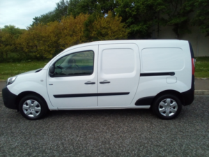 2021 Renault Kangoo Maxi Ll21 E-Tech Business Maxi Lwb Auto in White — image 5
