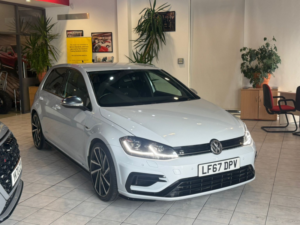 2017 Volkswagen Golf 2.0 Tsi Bluemotion Tech R in Silver — image 2