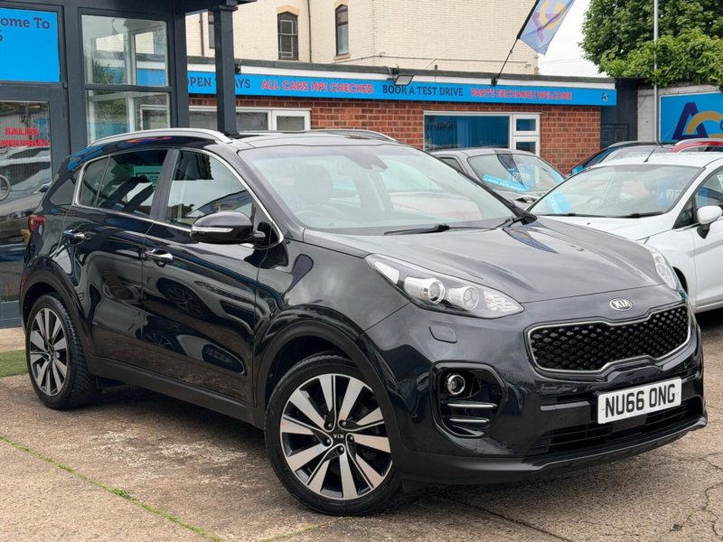2016 Kia Sportage 1.7 Crdi 4 Euro 6 (s/s) 5dr in Black — image 1
