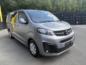 2020 Vauxhall Vivaro 2.0 Turbo D 3100 Sportive in Grey — image 2