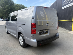 2020 Vauxhall Vivaro 2.0 Turbo D 3100 Sportive in Grey — image 3
