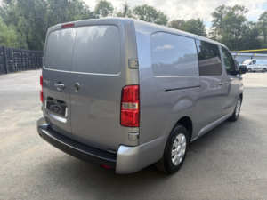 2020 Vauxhall Vivaro 2.0 Turbo D 3100 Sportive in Grey — image 4