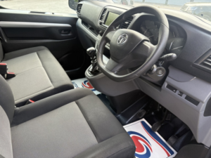 2020 Vauxhall Vivaro 2.0 Turbo D 3100 Sportive in Grey — image 6