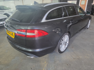 2013 Jaguar Xf 3.0 D V6 Portfolio in Grey — image 5