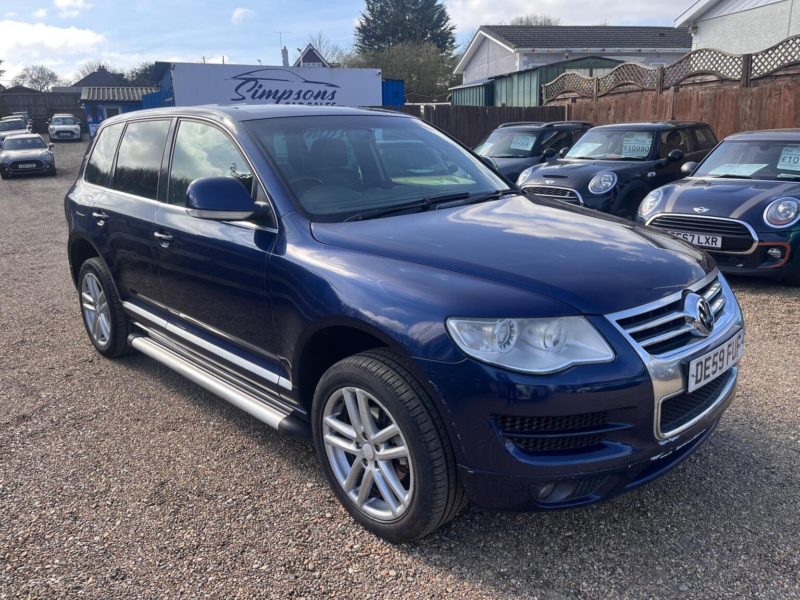 2009 Volkswagen Touareg 2.5 Tdi Dpf Altitude 5dr in Blue — image 1
