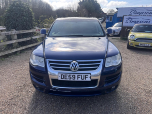 2009 Volkswagen Touareg 2.5 Tdi Dpf Altitude 5dr in Blue — image 3