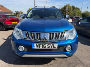 2016 Mitsubishi L200 2.4 Di-D Dc Barbarian Pickup Double Cab 4dr Diesel Manual 4WD Euro 5 (178 Ps) in Blue — image 5