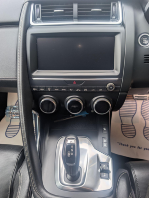 2019 Jaguar E-Pace 2.0 D180 R-Dynamic Hse in Grey — image 4