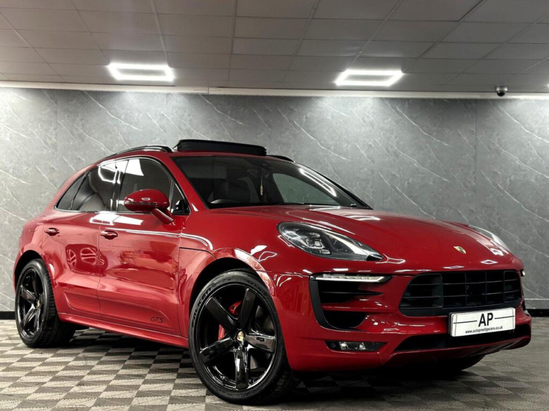 2016 Porsche Macan 3.0t V6 Gts Pdk 4WD Euro 6 (s/s) 5dr in Red — image 1