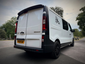 2019 Renault Trafic 2.0 Ll30 Energy Dci 120 Business My19 in White — image 6