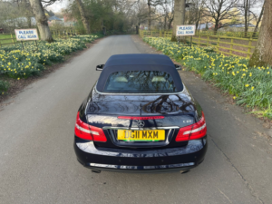 2011 Mercedes-Benz E-Class 3.0 E350 Sport Cdi Blueefficiency Auto 2dr in Blue — image 5
