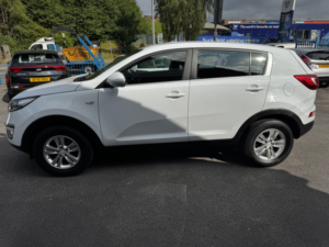 2013 Kia Sportage 1.6 Gdi Ecodynamics 1 in White — image 2