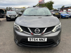 2014 Nissan Qashqai 1.2 Dig-T N-Tec+ 2WD Euro 5 (s/s) 5dr in Grey — image 2