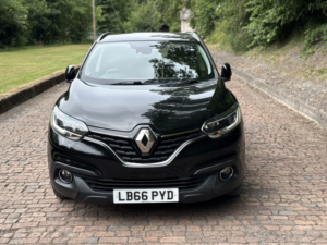 2016 Renault Kadjar 1.5 Dynamique S Nav Dci 110 Auto in Black — image 2