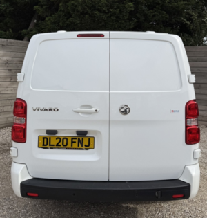 2020 Vauxhall Vivaro 1.5 Turbo D 2900 Sportive in White — image 4