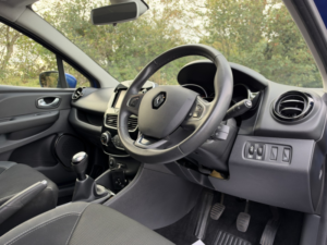 2018 Renault Clio 0.9 Iconic Tce 90 My18 in Blue — image 2