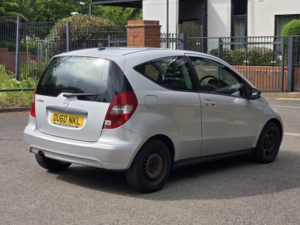 2010 Mercedes-Benz A Class 1.5 A160 Blueefficiency Classic Se Hatchback 3dr Petrol Manual (139 G/km, 95 Bhp) in Silver — image 6