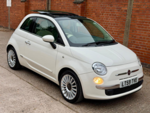 2009 Fiat 500 1.4 Lounge Auto Euro 4 3dr in White — image 2