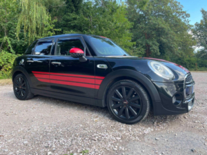 2016 MINI Hatch 2.0 Cooper S Euro 6 (s/s) 5dr in Black — image 3