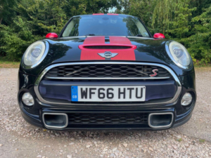 2016 MINI Hatch 2.0 Cooper S Euro 6 (s/s) 5dr in Black — image 5
