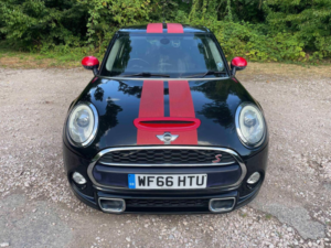 2016 MINI Hatch 2.0 Cooper S Euro 6 (s/s) 5dr in Black — image 6