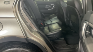 2017 Land Rover Discovery Sport Td4 Hse Black in Silver — image 2