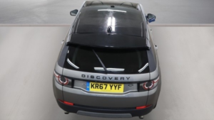 2017 Land Rover Discovery Sport Td4 Hse Black in Silver — image 4