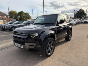 2025 Land Rover Defender 90 3.0 D350 Mhev X-Dynamic Hse Hard Top SUV Auto 4WD Swb Euro 6 (s/s) 3dr in Black — image 5