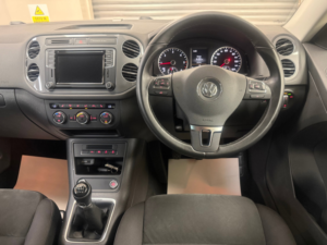 2016 Volkswagen Tiguan 2.0 Tdi Bluemotion Tech Match Edition SUV 5dr Diesel Manual 4WD Euro 6 (s/s) (150 Ps) in White — image 6