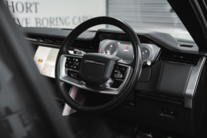 2024 Land Rover Range Rover 3.0 P550e 38.2kwh Autobiography in Grey — image 6
