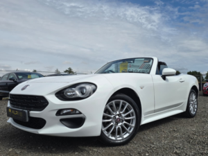 2016 Fiat 124 Spider 1.4 Multiair Classica Convertible 2dr Petrol Euro 6 (140 Ps) in White — image 2