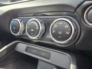 2016 Fiat 124 Spider 1.4 Multiair Classica Convertible 2dr Petrol Euro 6 (140 Ps) in White — image 6