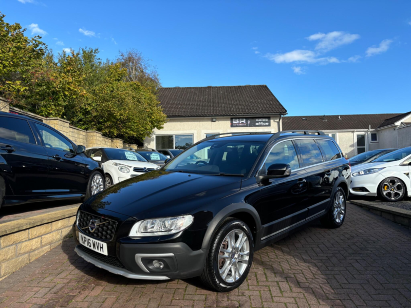 2016 Volvo Xc70 2.4 D5 Se Lux Auto AWD Euro 6 (s/s) 5dr in Black — image 1