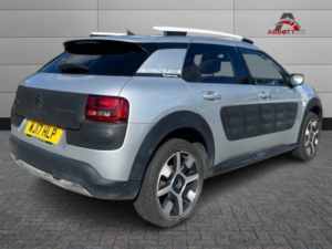 2017 Citroen C4 Cactus 1.6 Bluehdi Rip Curl in Silver — image 5