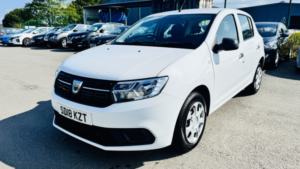 2018 Dacia Sandero 1.0 Ambiance Sce 75 in White — image 4