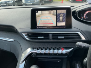 2017 Peugeot 3008 1.6 Bluehdi Gt Line SUV 5dr Diesel Manual Euro 6 (s/s) (120 Ps) in Red — image 2